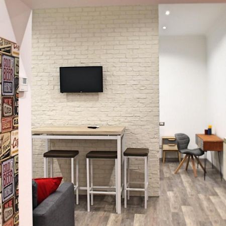 רומא Ben'S Houses - Trastevere Apartment מראה חיצוני תמונה