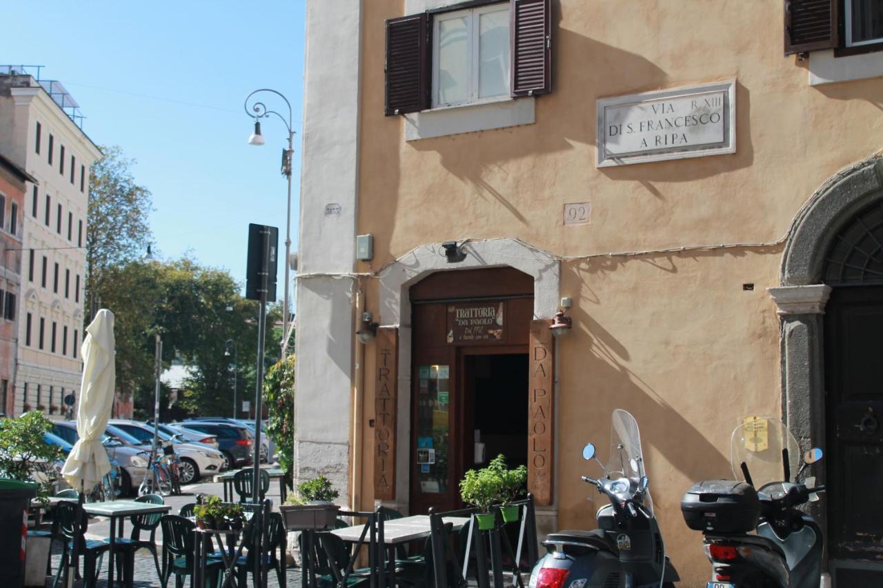 רומא Ben'S Houses - Trastevere Apartment מראה חיצוני תמונה
