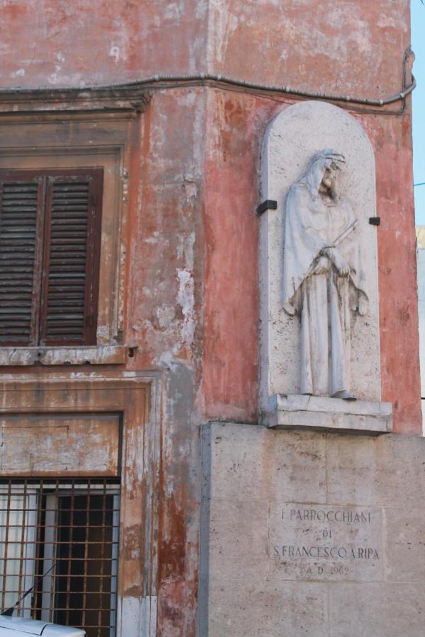 רומא Ben'S Houses - Trastevere Apartment מראה חיצוני תמונה
